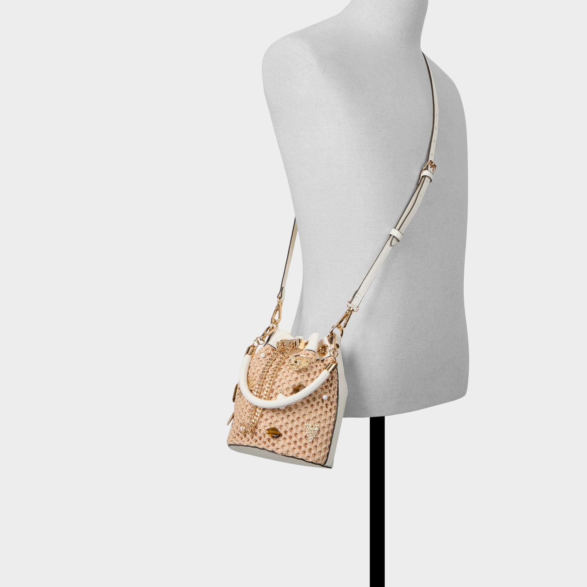 Aldo Shellinax in Natural - Bucket bag Women